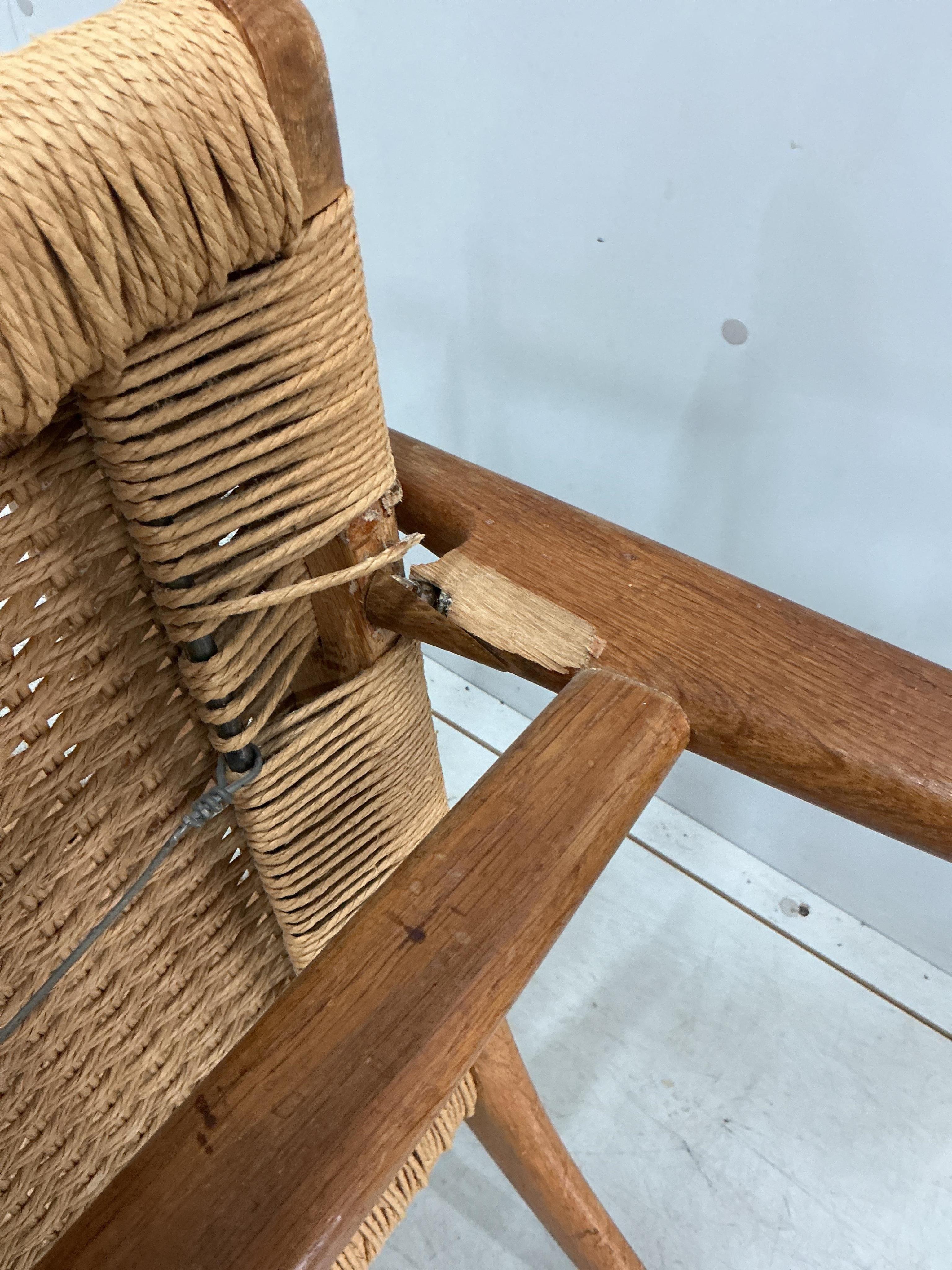 Hans Wegner for Carl Hansen and Son, an oak CH25 lounge chair, (a.f), width 71cm, depth 66cm, height 72cm